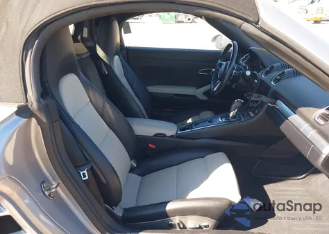 2018 Porsche 718 Boxster S z USA, uszkodzony, nr VIN WP0CB2A85JS228301